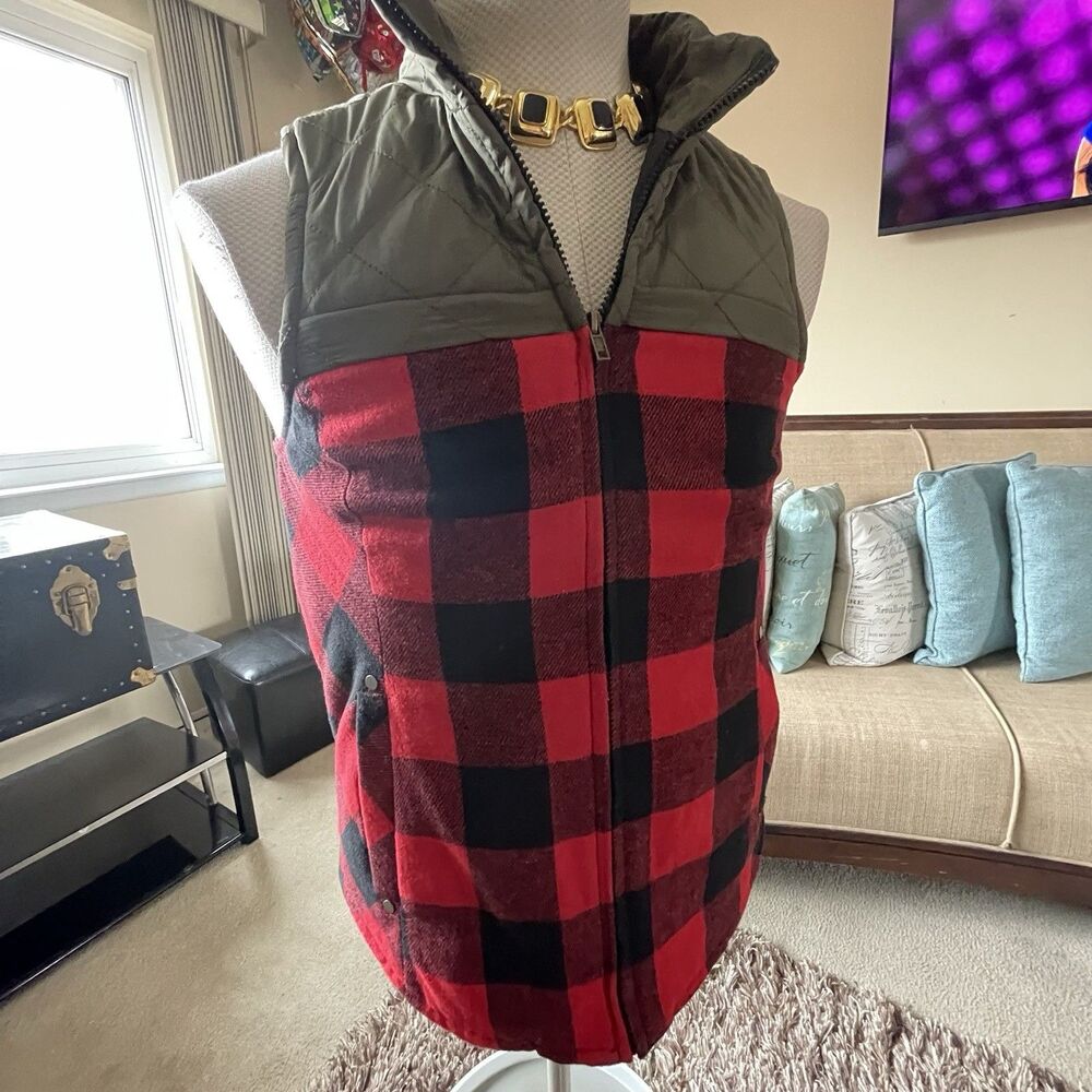 Maurices Women's Buffalo Plaid Puffer Vest Jacket Coat with Pockets Size Small - Picture 2 of 13
